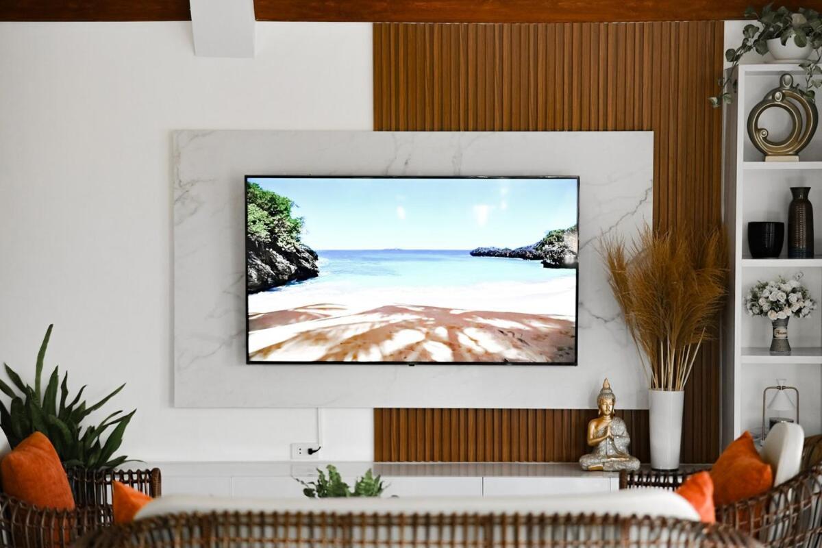 Redwood Cabin Bolinao Extérieur photo