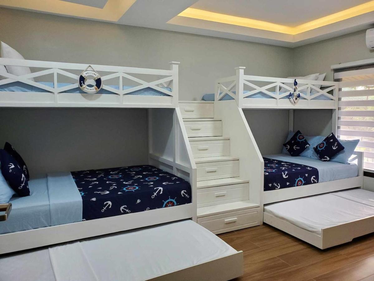 Redwood Cabin Bolinao Extérieur photo